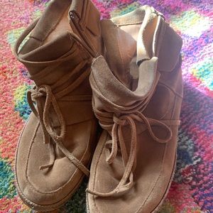 Ugg Reid Chestnut Moc Suede 7.5